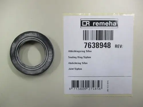Schwarze Dichtung von Remeha in runder Form, neben einem Etikett mit Artikelnummer und Produktinformation, darunter ein Barcode.